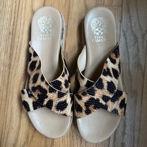 Vince Camuto Women's Leopard Slides Size 8.5
